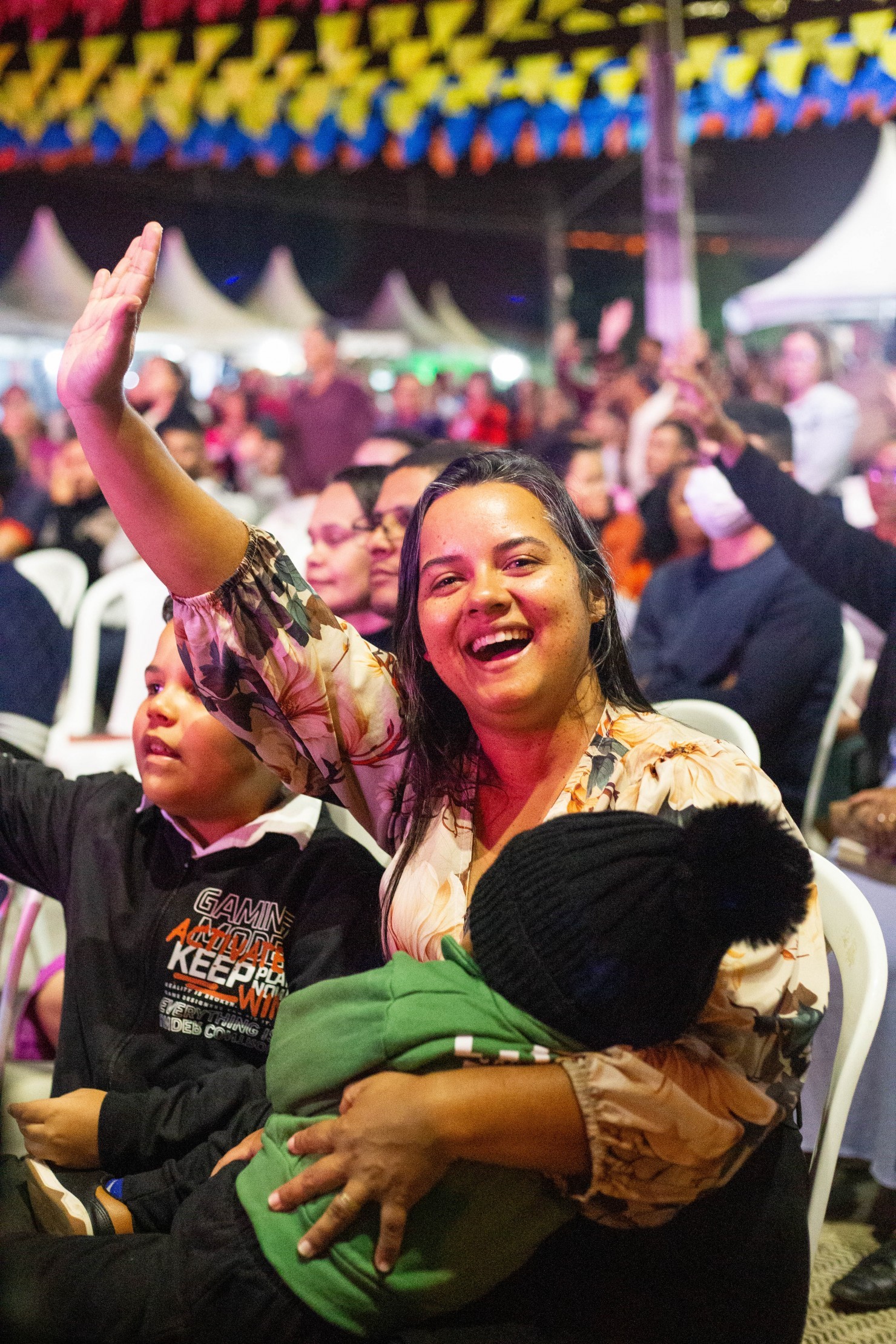 Show Evangélico com Rayanne Vanessa emociona fiéis na programação dos 66 anos de Nova Floresta