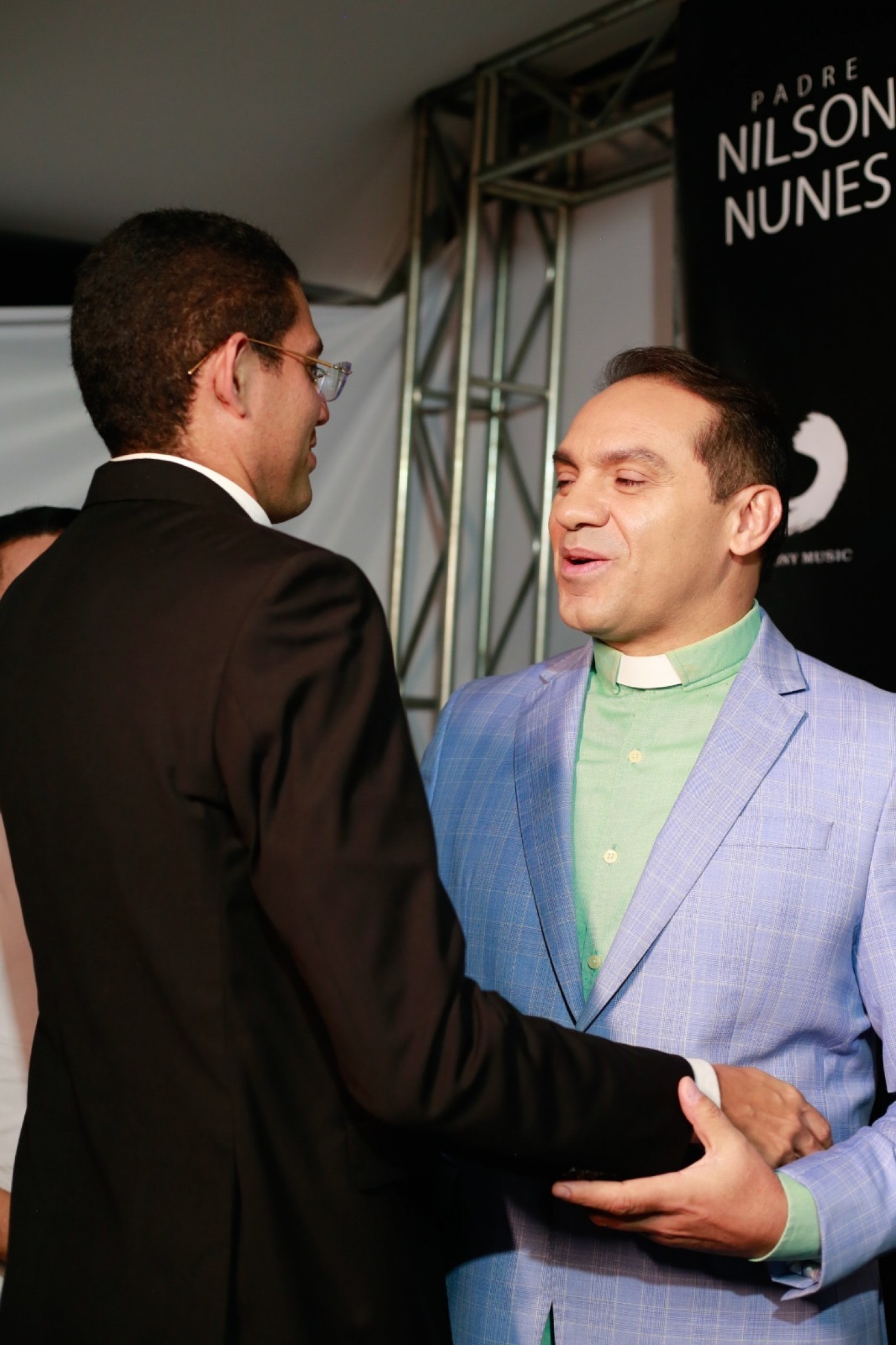 Show Católico com Padre Nilson Nunes reúne fiéis na programação dos 66 anos de Nova Floresta