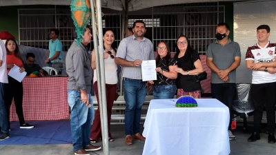 Prefeitura de Nova Floresta entrega equipamentos escolares para escolas e creches da rede municipal de ensino