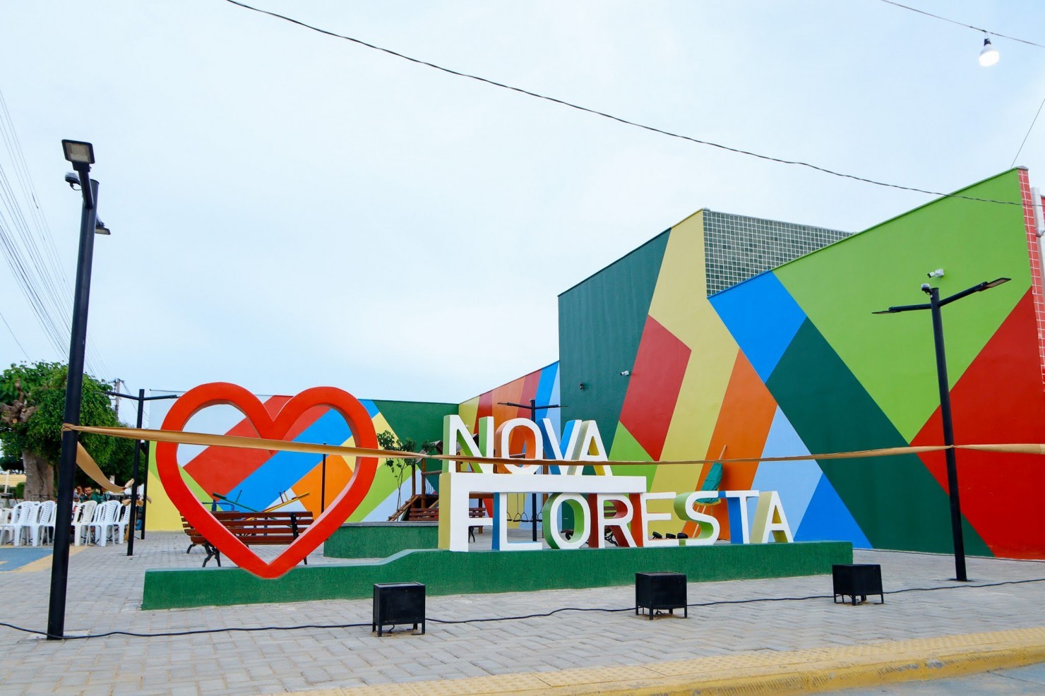 Prefeitura de Nova Floresta realiza grandes entregas e amplia estrutura do município