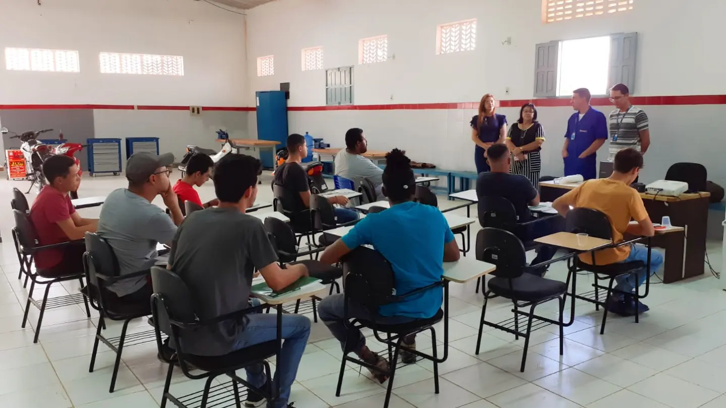 Prefeitura de Nova Floresta inicia aulas do curso profissionalizante de Mecânico de Manutenção de Motocicletas
