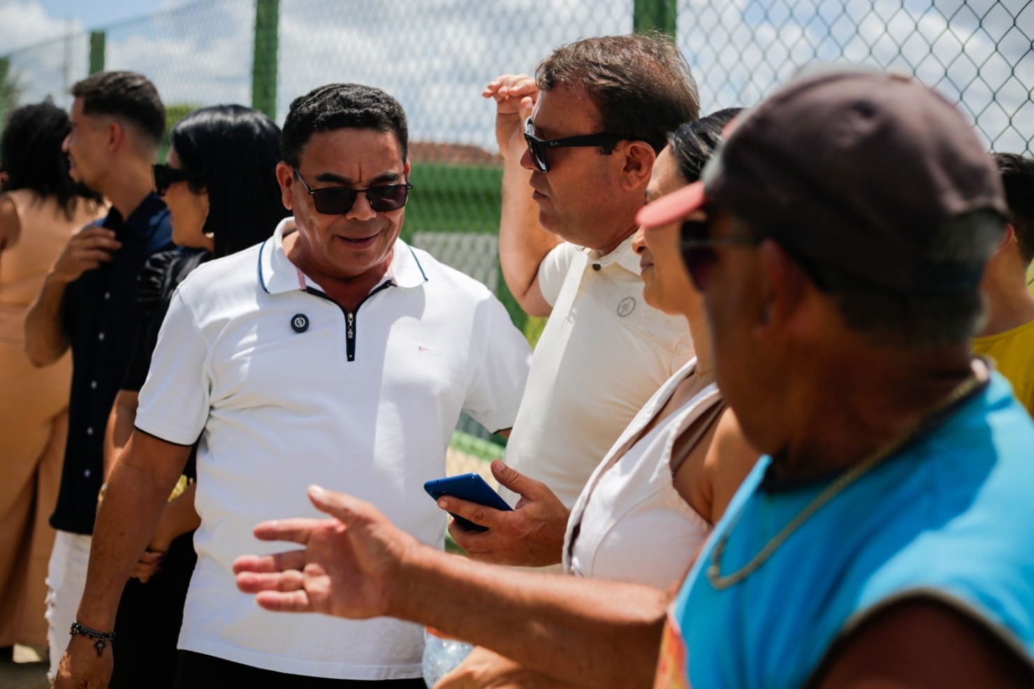 Prefeitura realiza entrega de importantes obras e equipamentos neste sábado (12)