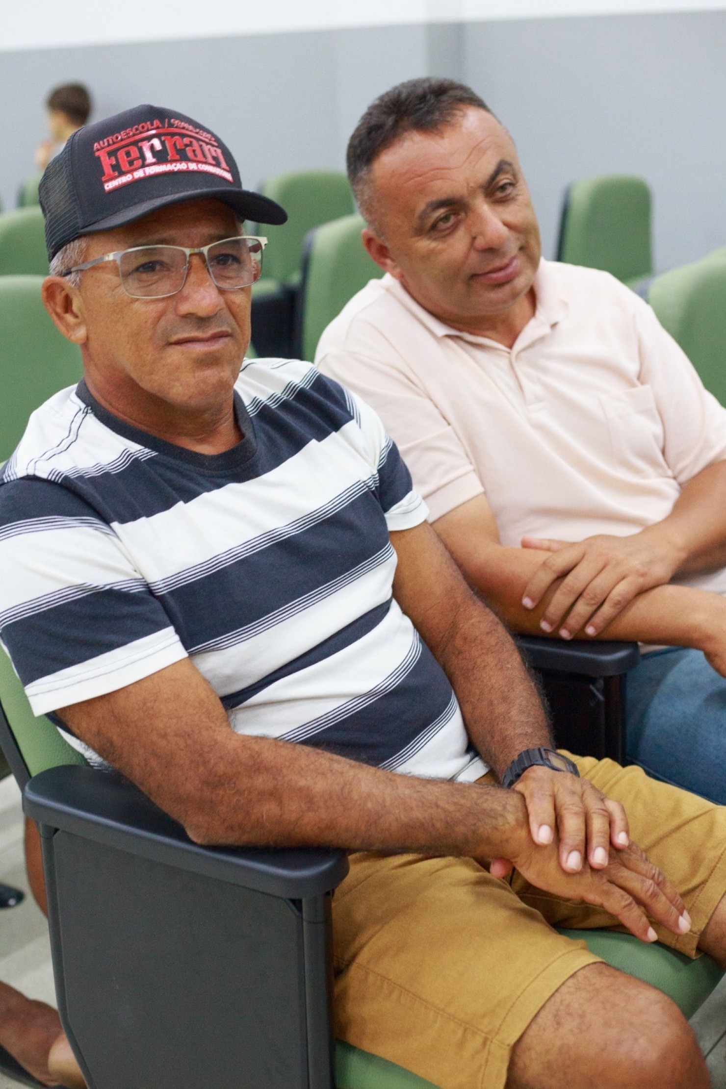 Prefeitura realiza entrega de novos fardamentos à Orquestra Filarmônica José Batista Dantas em comemoração aos 66 anos de emancipação política