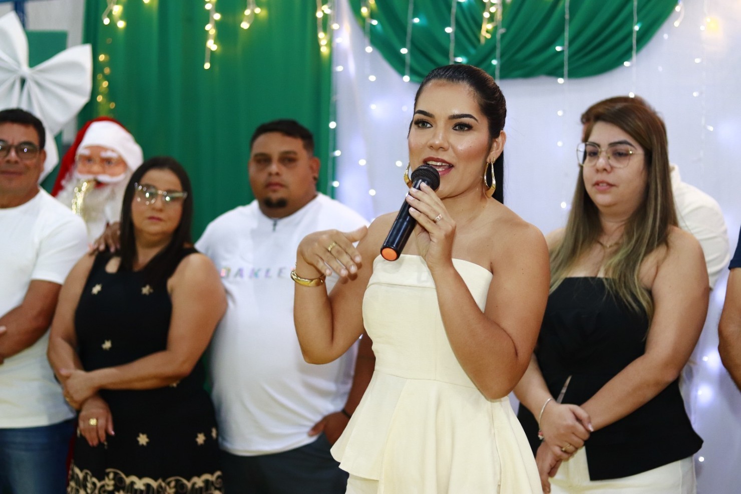 Prefeitura de Nova Floresta realiza confraternização dos servidores municipais