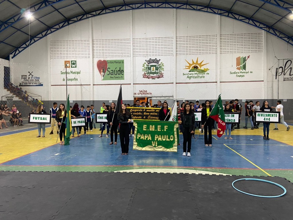 Prefeitura de Nova Floresta e escola Papa Paulo VI, realizam abertura dos jogos interclasse.