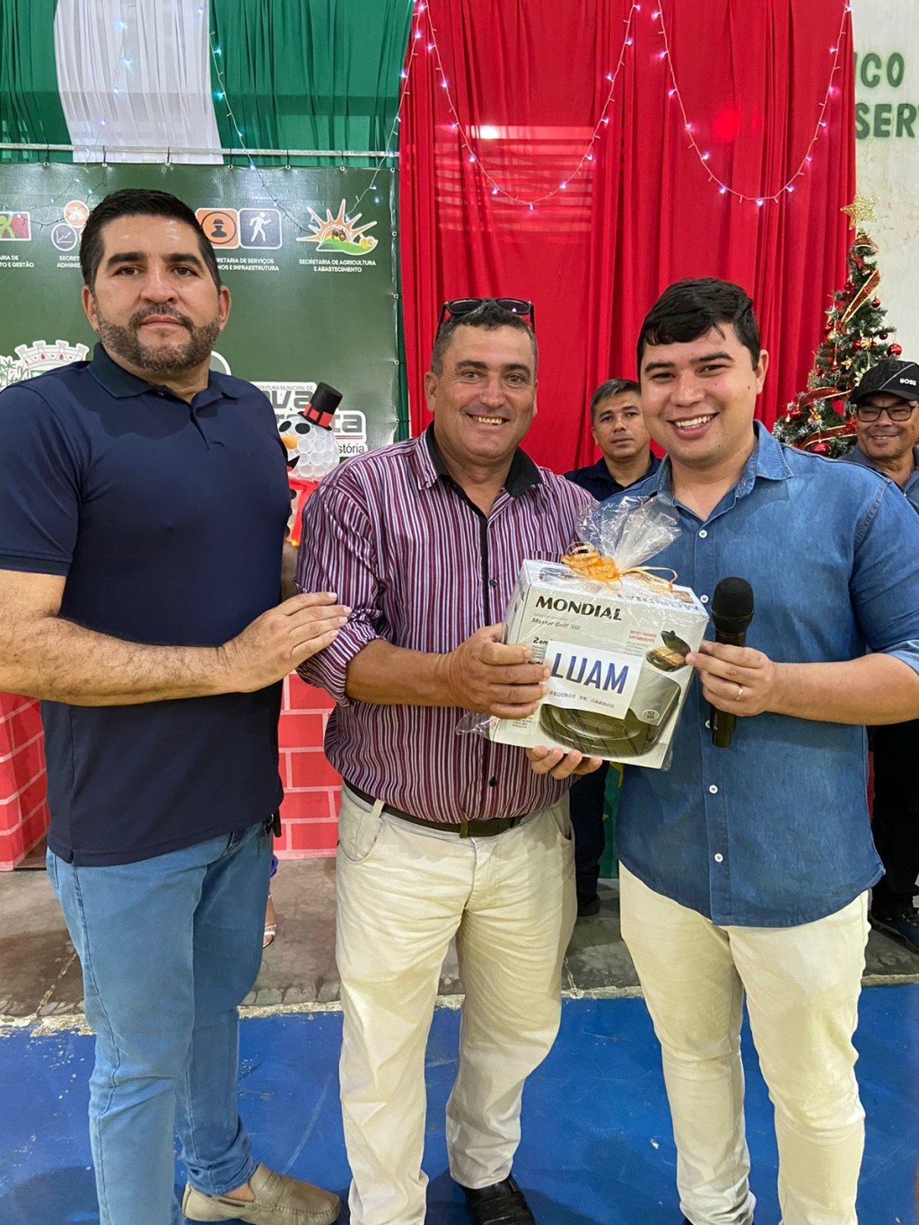 Prefeitura de Nova Floresta realiza café da manhã da confraternização dos servidores.