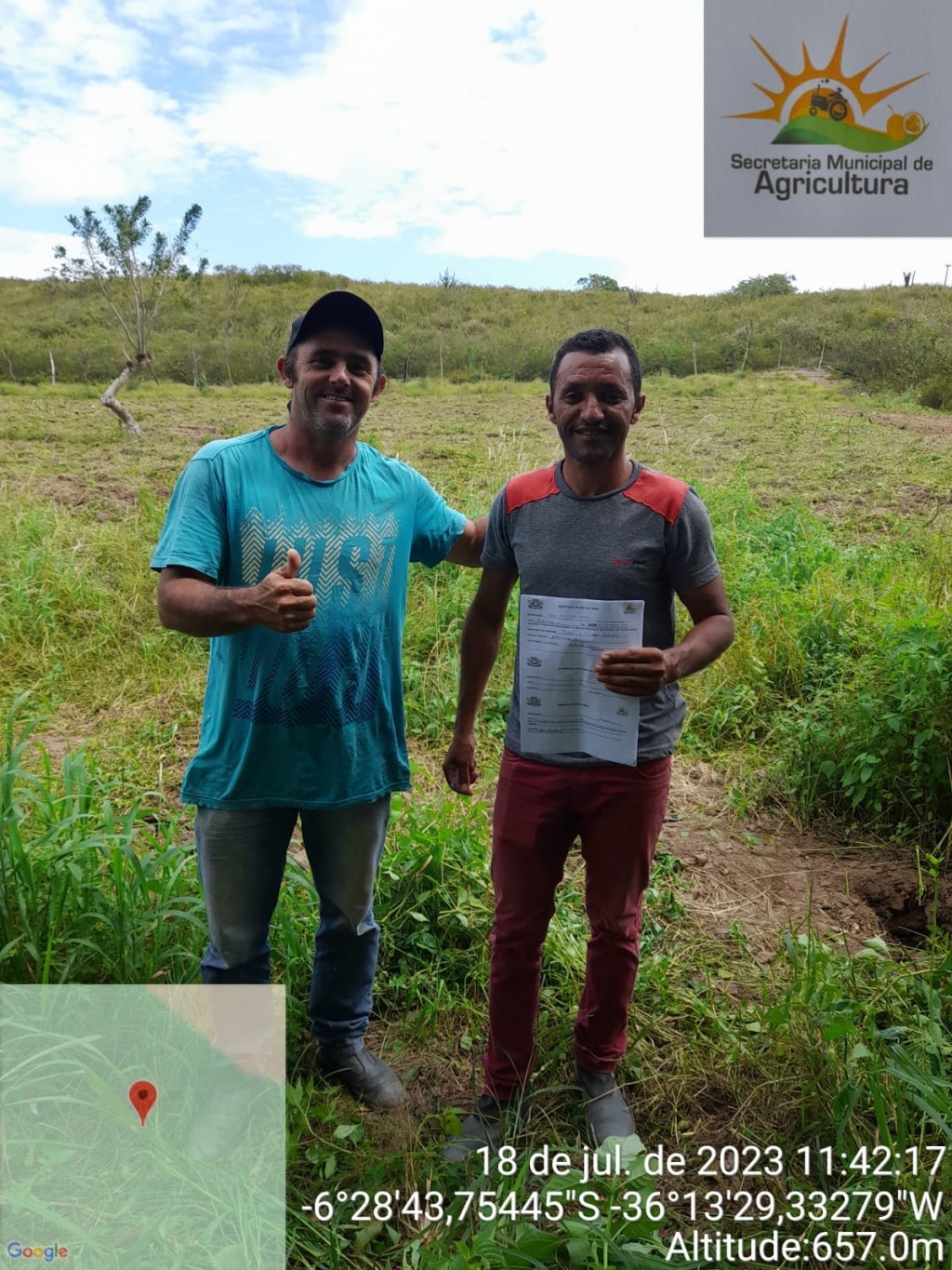 Prefeitura de Nova Floresta realiza cortes de terra na zona rural