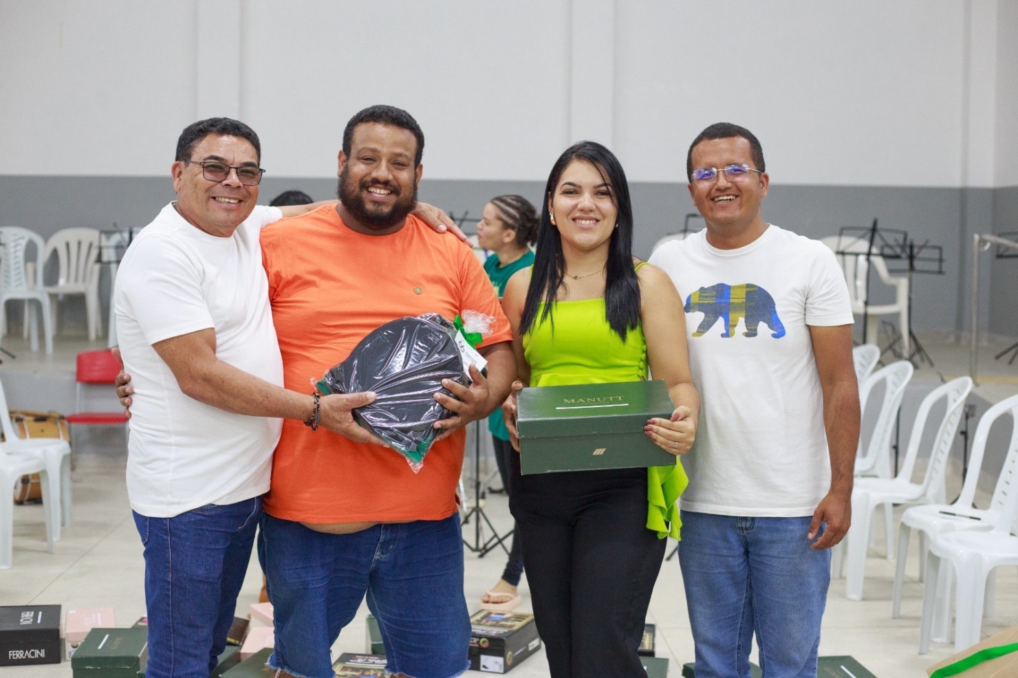 Prefeitura realiza entrega de novos fardamentos à Orquestra Filarmônica José Batista Dantas em comemoração aos 66 anos de emancipação política