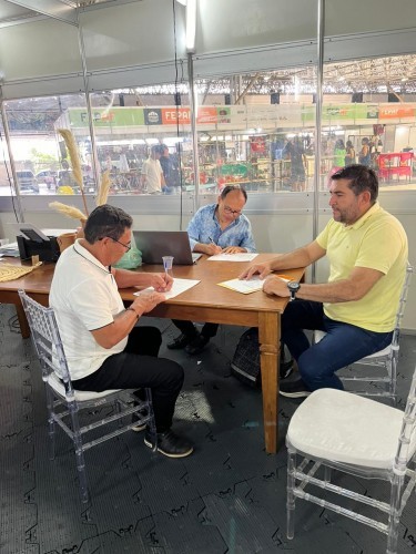 Assinatura do Termo de Adesão ao Garantia Safra