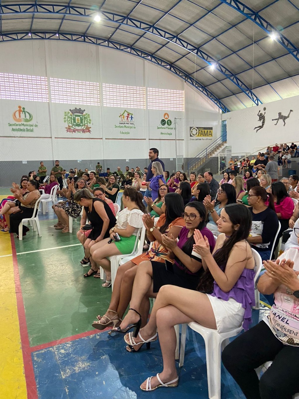 Prefeitura de Nova Floresta realiza café da manhã da confraternização dos servidores.