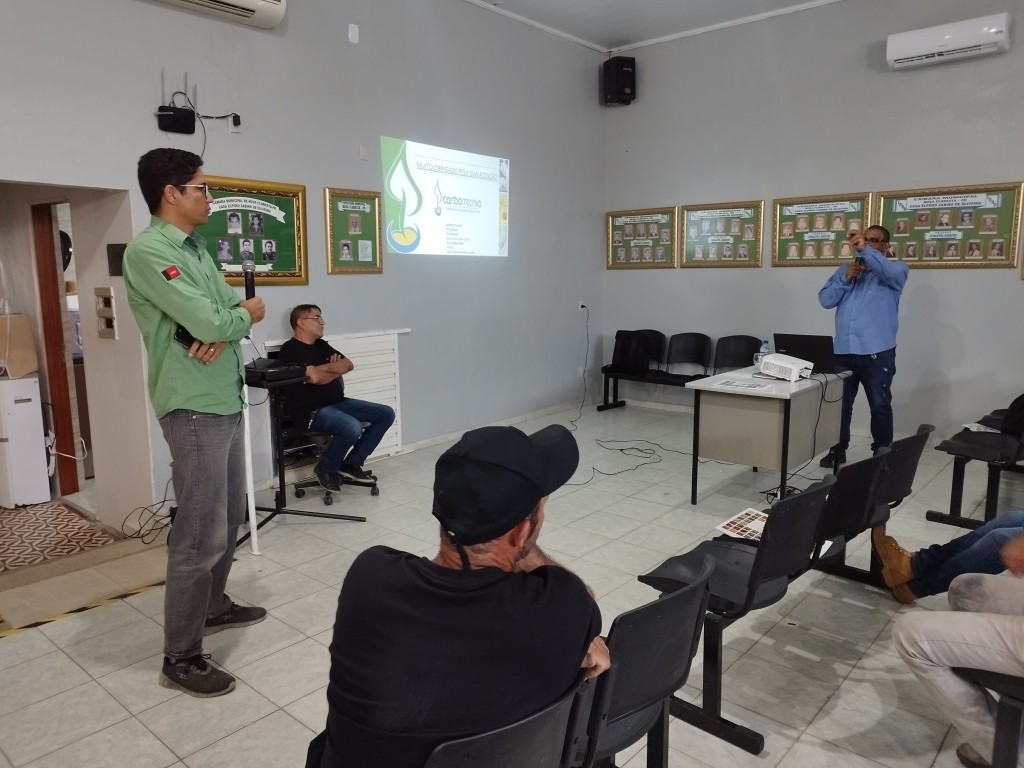 Prefeitura de Nova Floresta promove palestras sobre nutrição de plantas