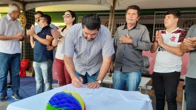 Prefeitura de Nova Floresta realiza entrega de pavimentações de ruas do município