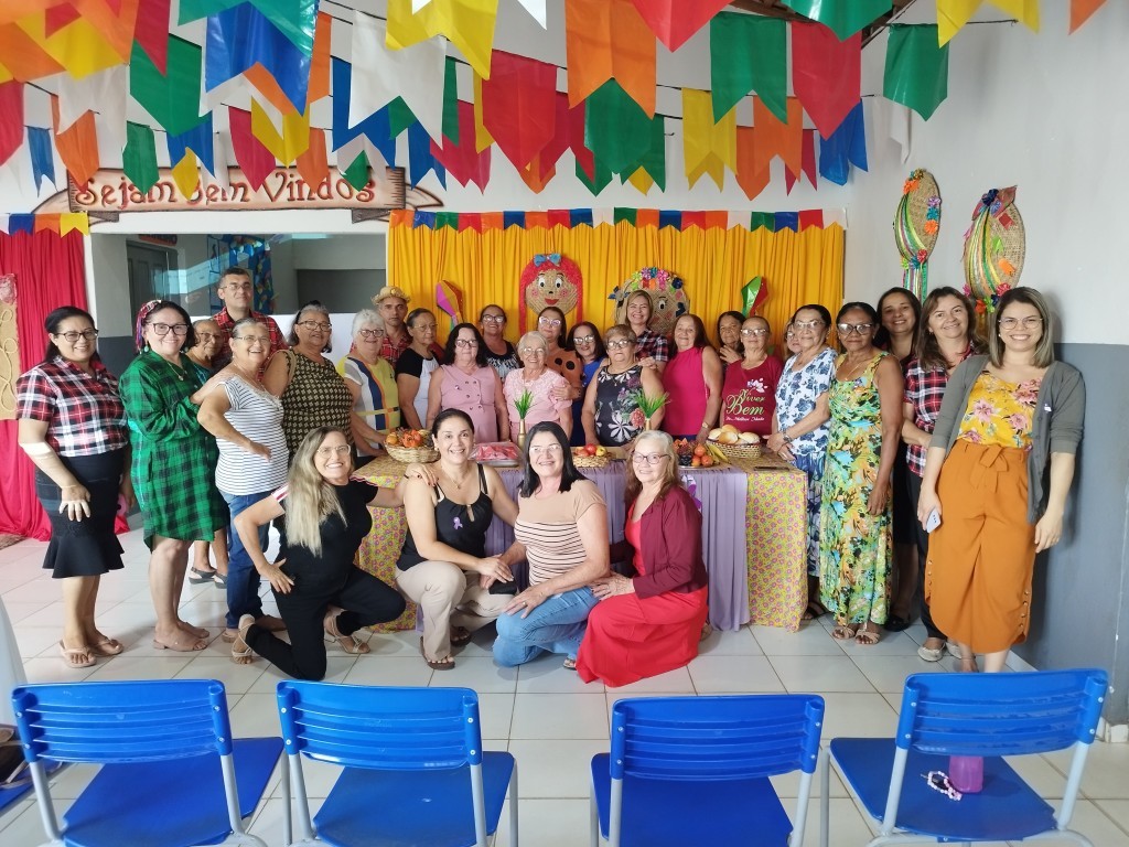 Prefeitura de Nova Floresta promove encontro do Junho Violeta