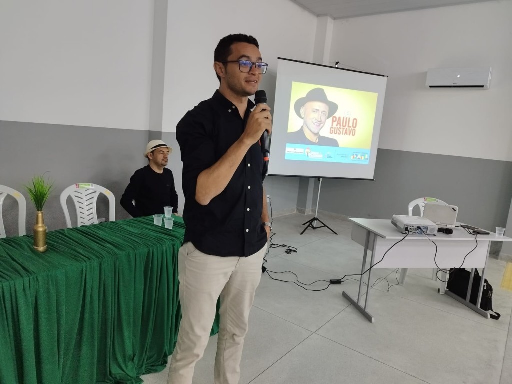 Prefeitura de Nova Floresta promove reunião da Lei Paulo Gustavo