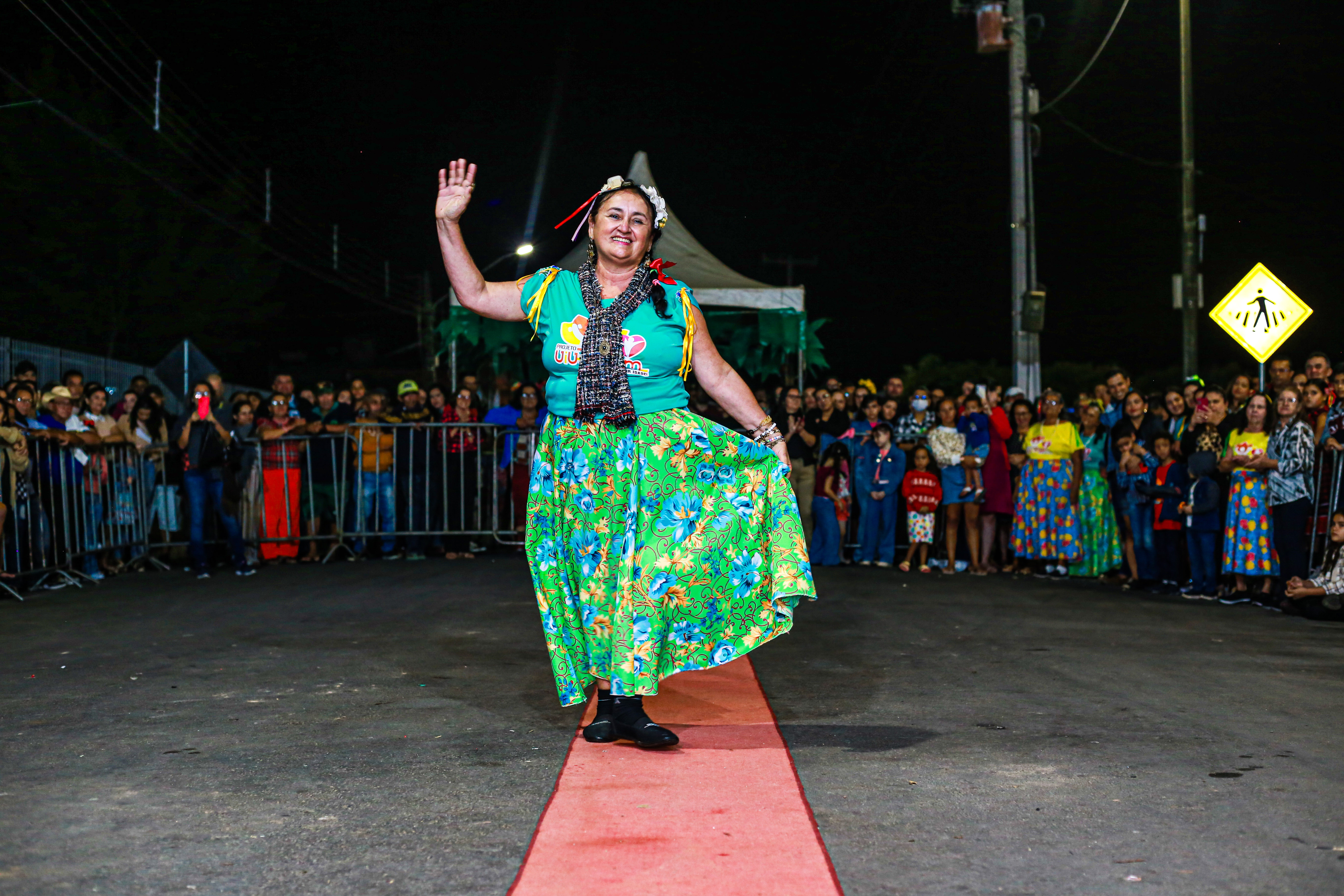 Prefeitura Municipal de Nova Floresta Realiza mais uma noite do São João de Bairros 2024 da Assistência Social