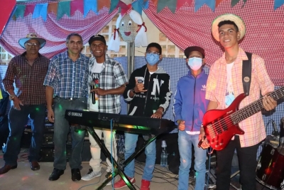 Prefeitura de Nova Floresta promove Arraial da Melhor Idade Viver Bem