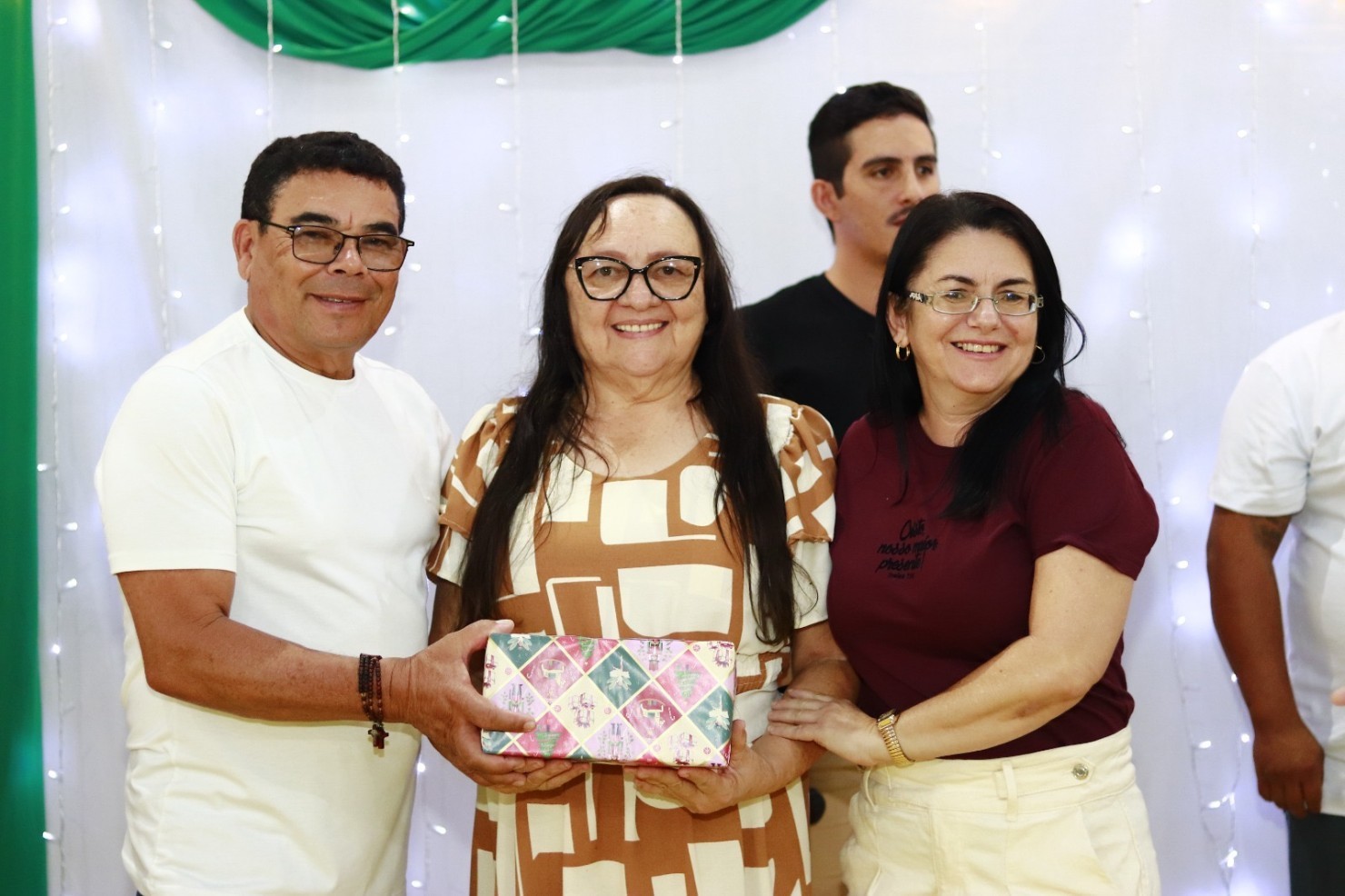 Prefeitura de Nova Floresta realiza confraternização dos servidores municipais
