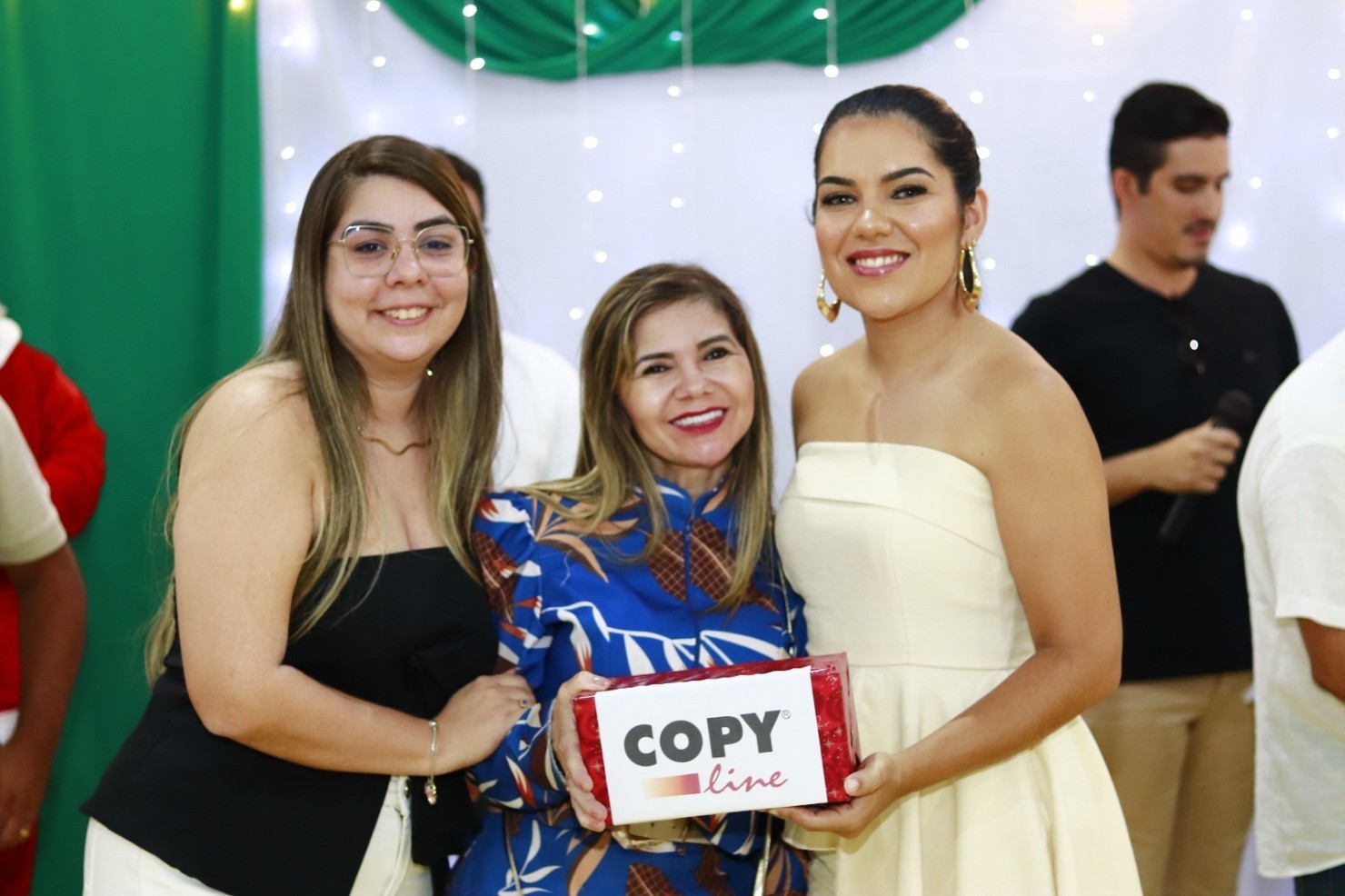 Prefeitura de Nova Floresta realiza confraternização dos servidores municipais