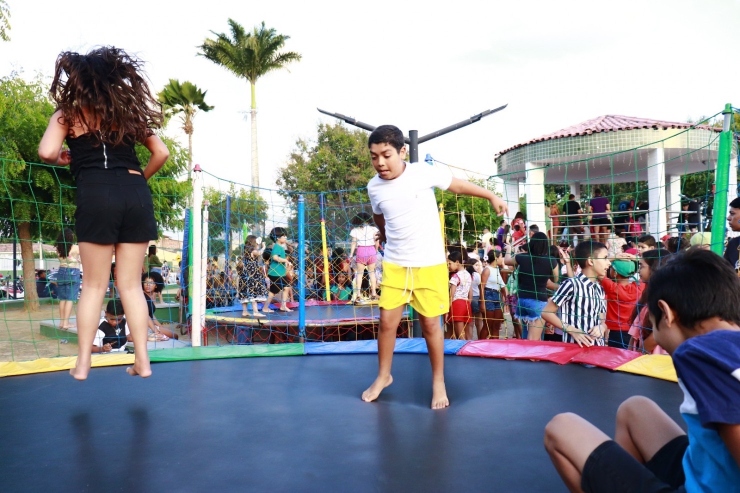 Prefeitura de Nova Floresta realiza o Natal da Criança Feliz