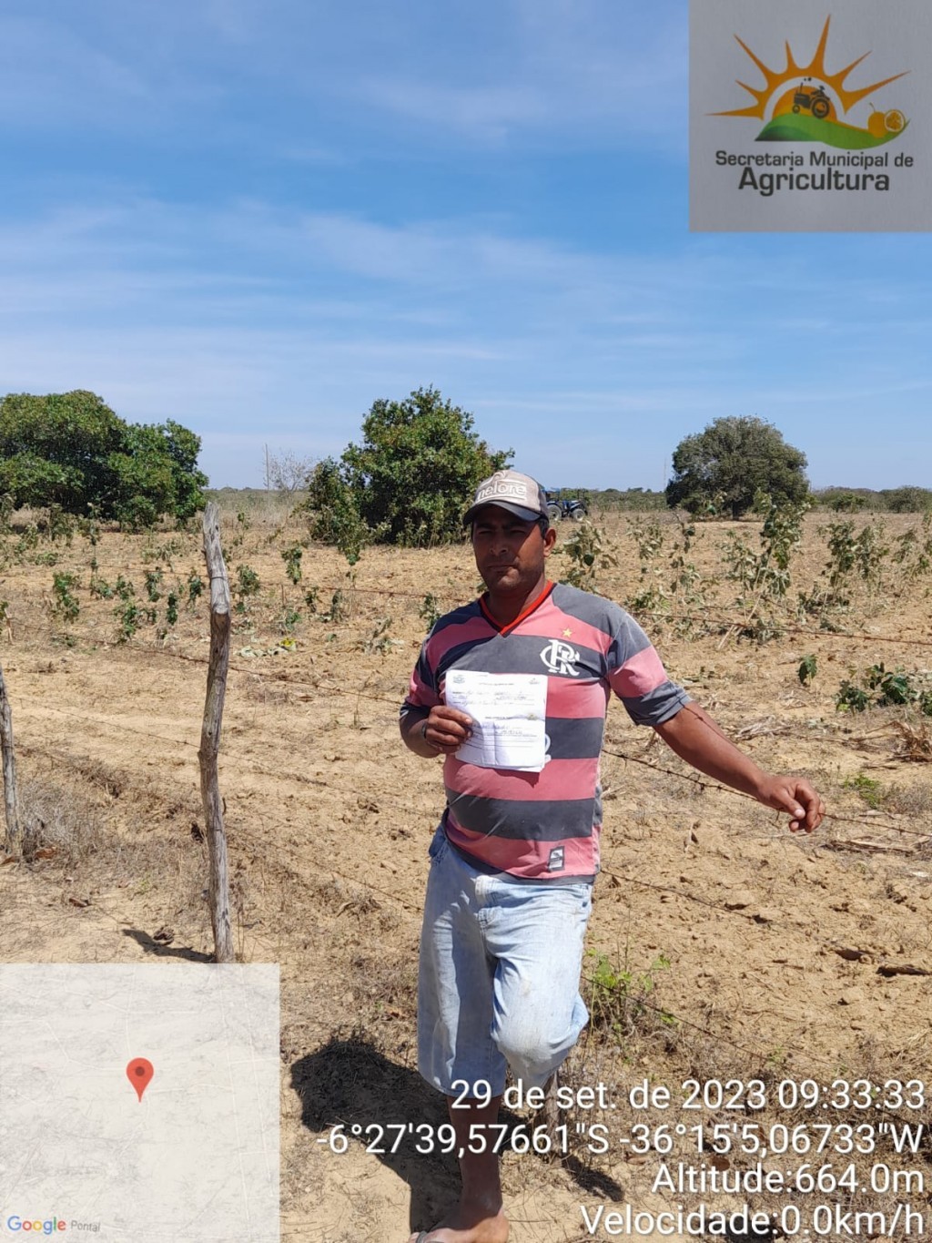 A Prefeitura de Nova Floresta continua com as atividades de cortes de terra na zona rural.