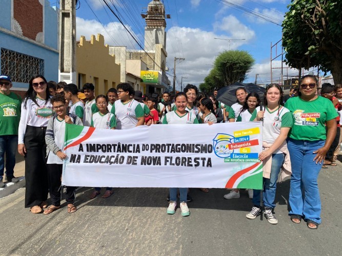 Prefeitura Municipal de Nova Floresta realiza Caminhada em comemoração a conquista do Selo UNICEF