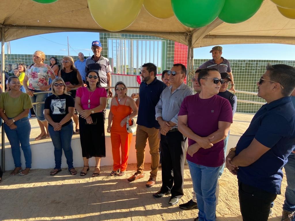 Prefeitura de Nova Floresta realiza entrega de Novo Cemitério Público