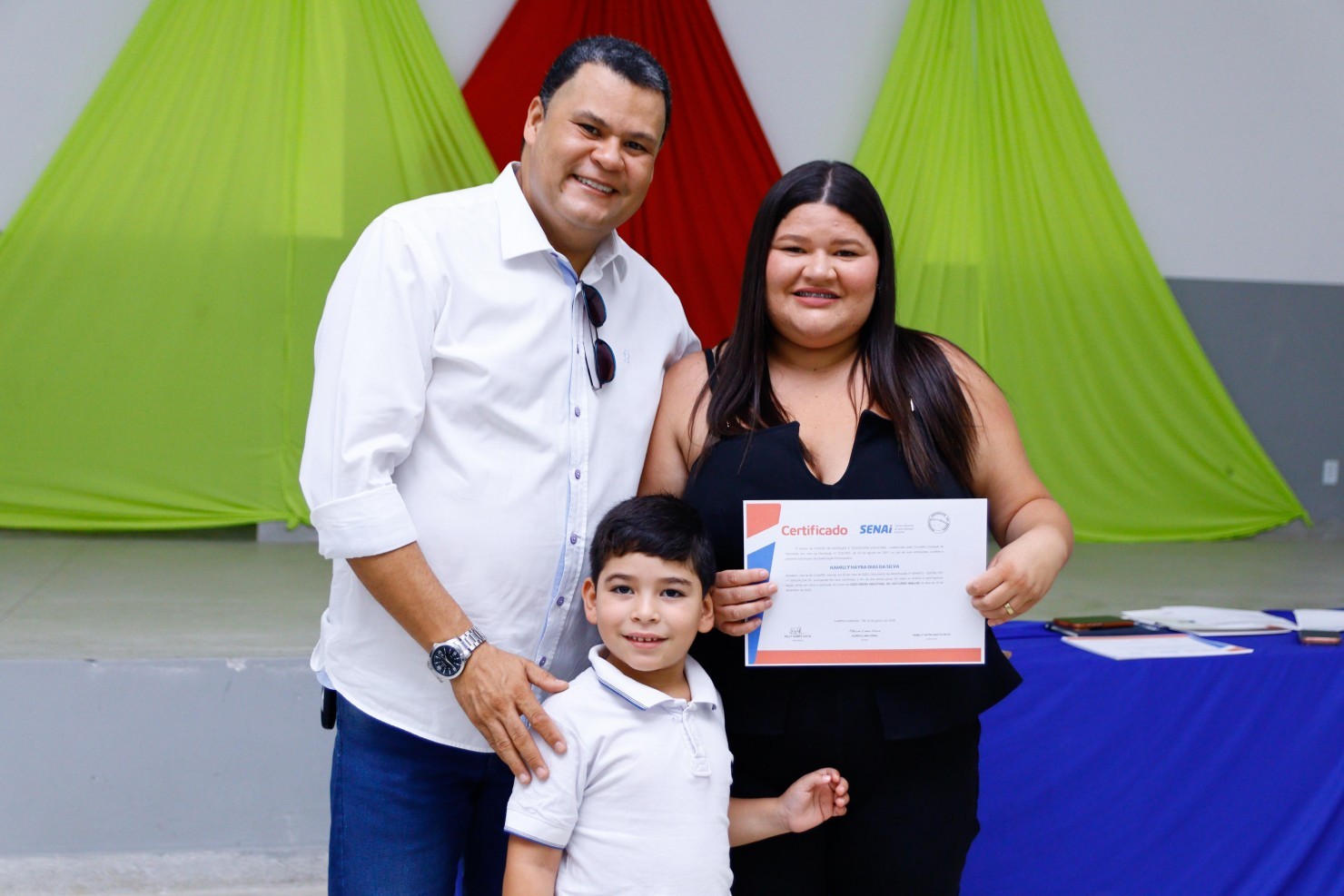Prefeitura de Nova Floresta realiza entrega de certificados do curso de Corte e Costura Industrial em parceria com o SENAI