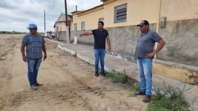Prefeito Jarson acompanha início das obras de rede de drenagem