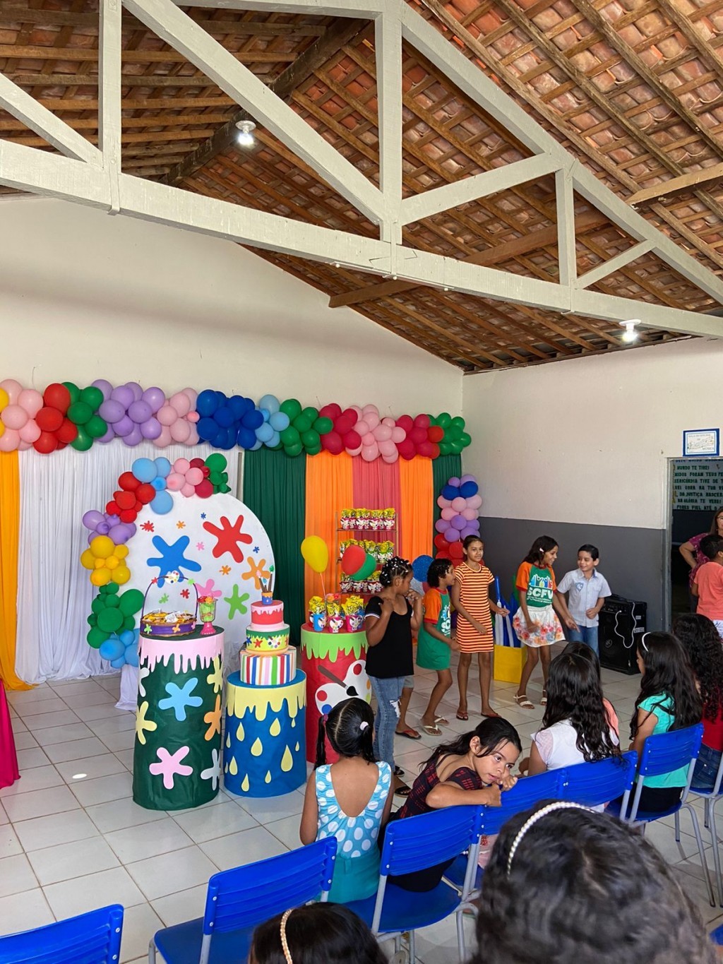 Prefeitura de Nova Floresta Promove dia das crianças para as crianças do SCFV.