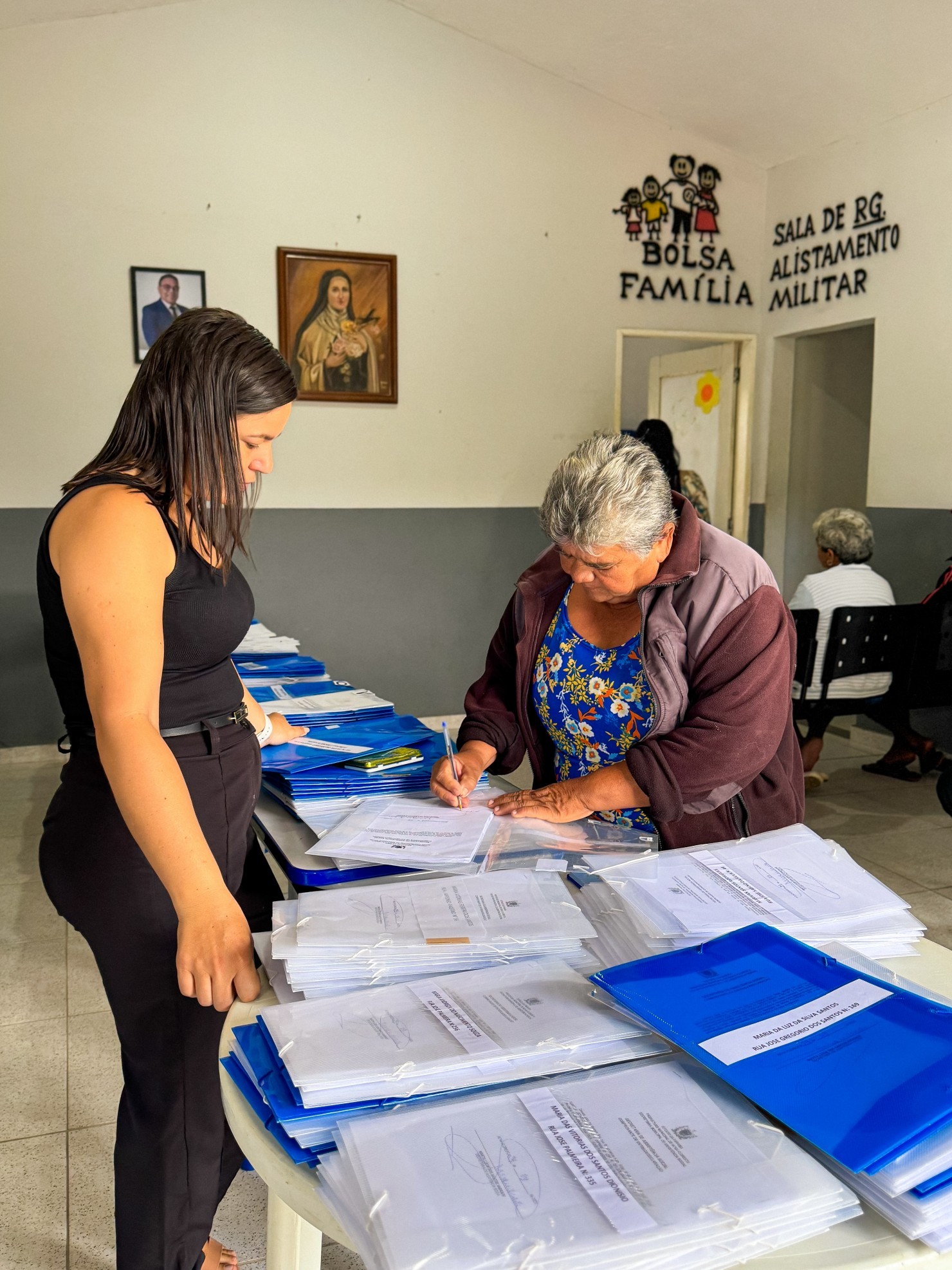 Prefeitura de Nova Floresta realiza entrega de cestas básicas para famílias em vulnerabilidade social
