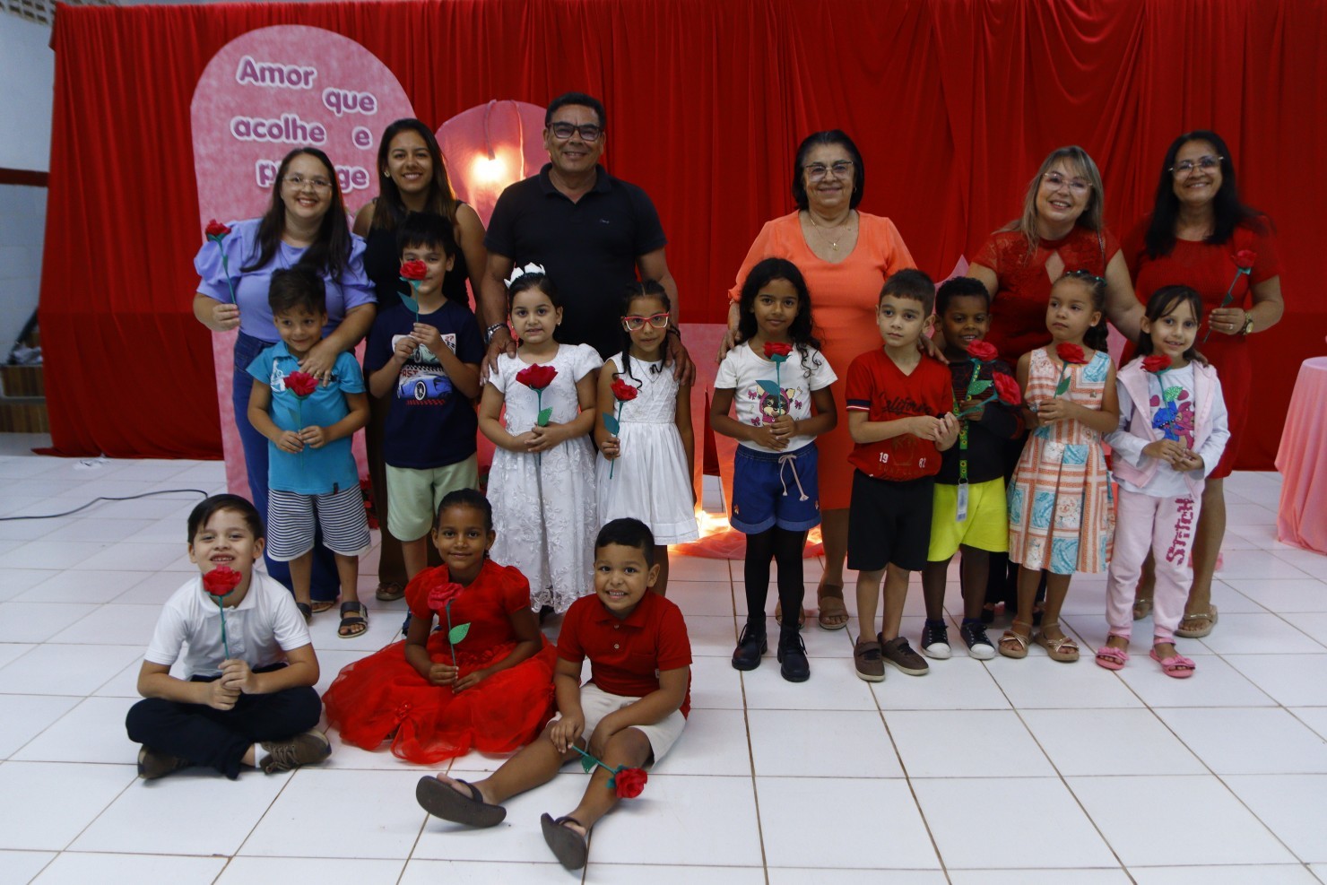 Assistência Social de Nova Floresta realiza comemoração alusiva ao Dia das Mães com programação especial no CRAS