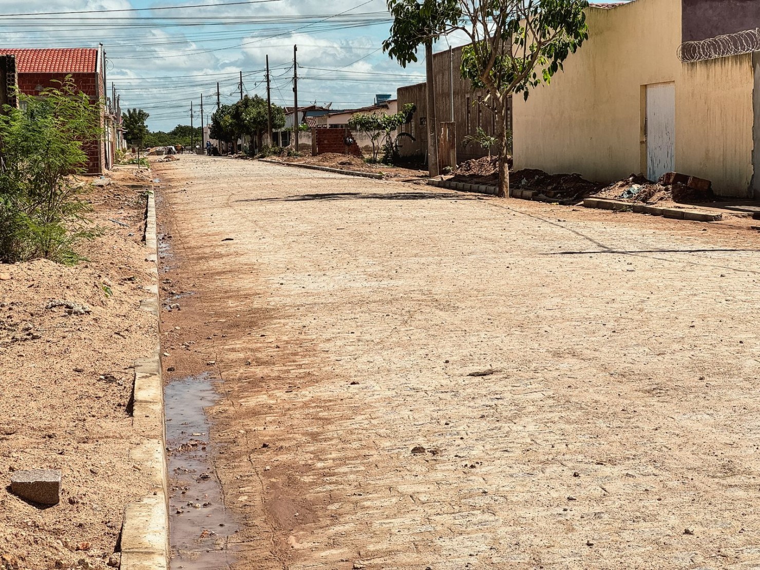 Avanço na Pavimentação da Rua Dom Helder Câmara
