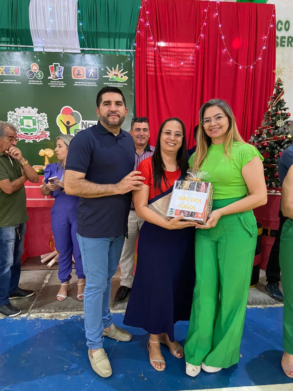 Prefeitura de Nova Floresta realiza café da manhã da confraternização dos servidores.