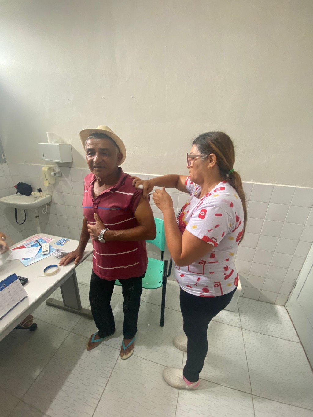 A Prefeitura de Nova Floresta, através da Secretaria Municipal de Saúde, realizou, no último sábado (13), mais um Dia D de Multivacinação.