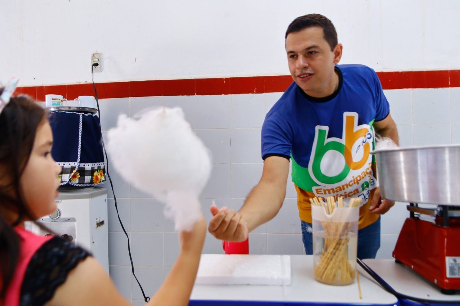 Bloquinho da Primeira Infância promove manhã de alegria e integração no CRAS