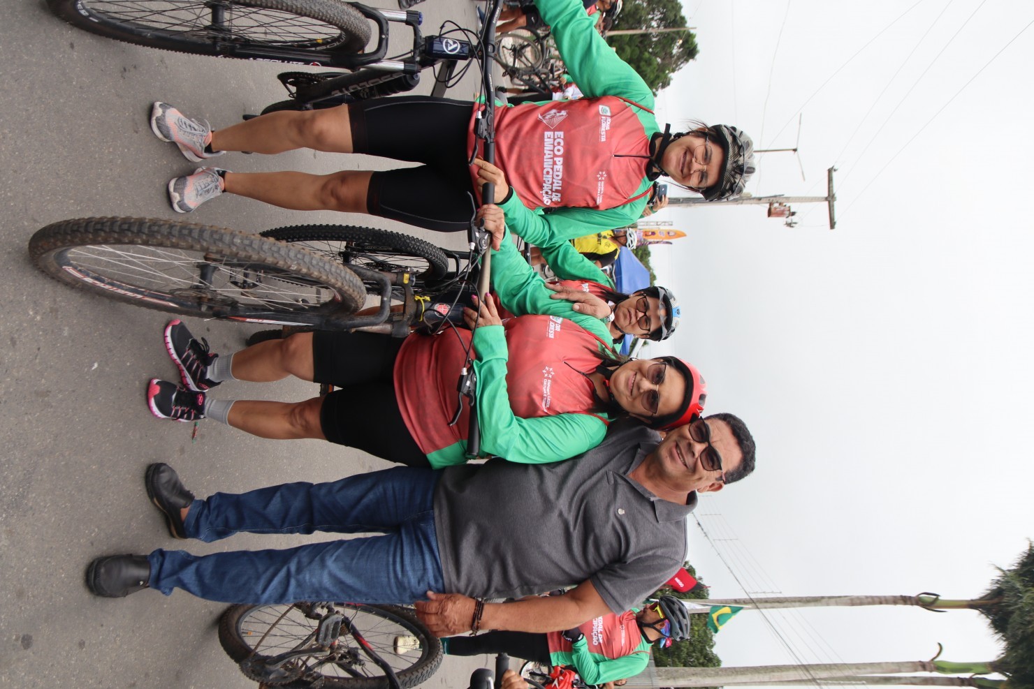 Eco Pedal reúne ciclistas e promove esporte e integração durante programação dos 67 anos de Nova Floresta