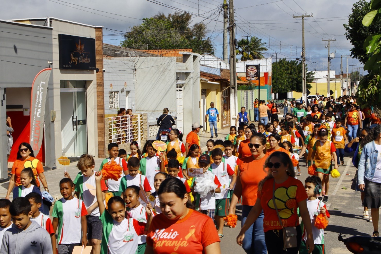 Nova Floresta realiza caminhada da campanha Faça Bonito em mobilização pela proteção de crianças e adolescentes