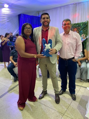 Prefeitura de Nova Floresta e Secretaria de Educação realizam Formatura da Escola Papa Paulo VI