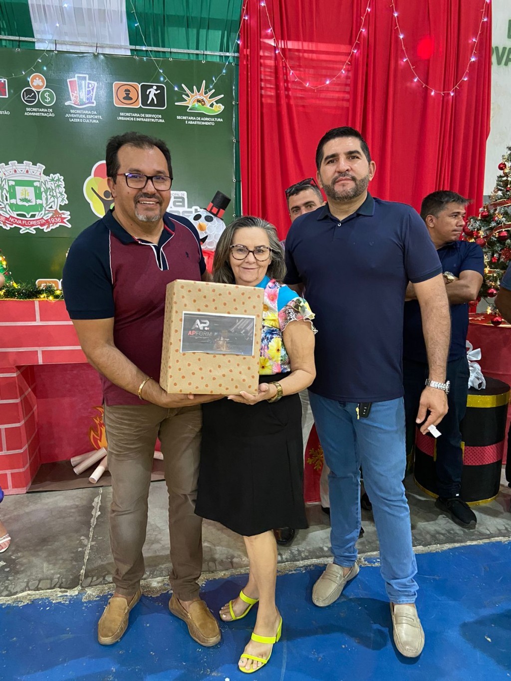 Prefeitura de Nova Floresta realiza café da manhã da confraternização dos servidores.