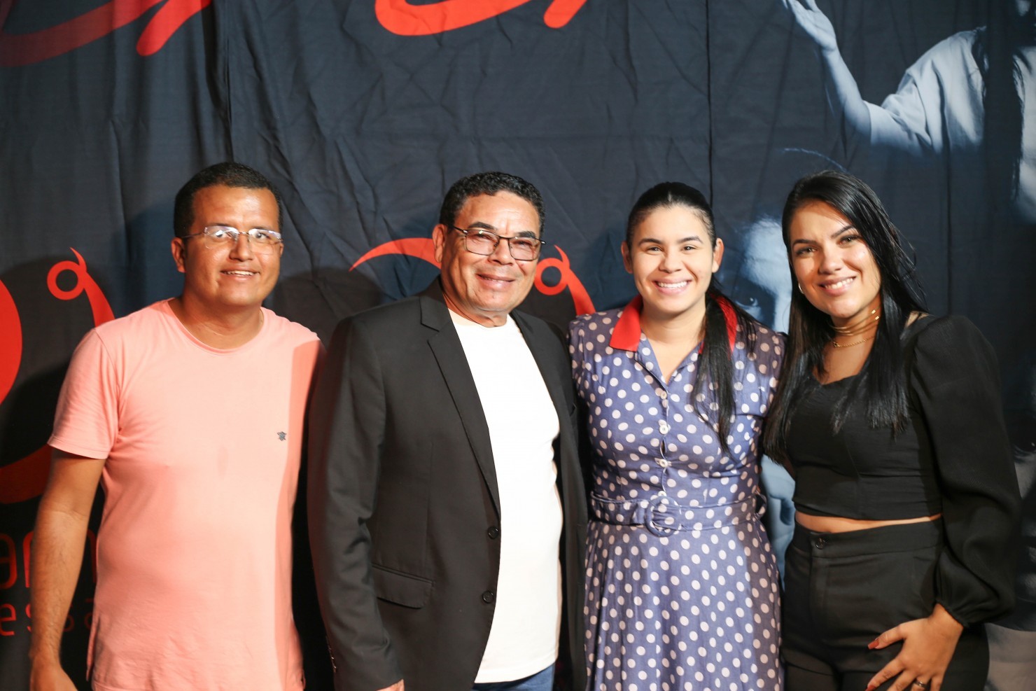 Show Evangélico com Rayanne Vanessa emociona fiéis na programação dos 66 anos de Nova Floresta