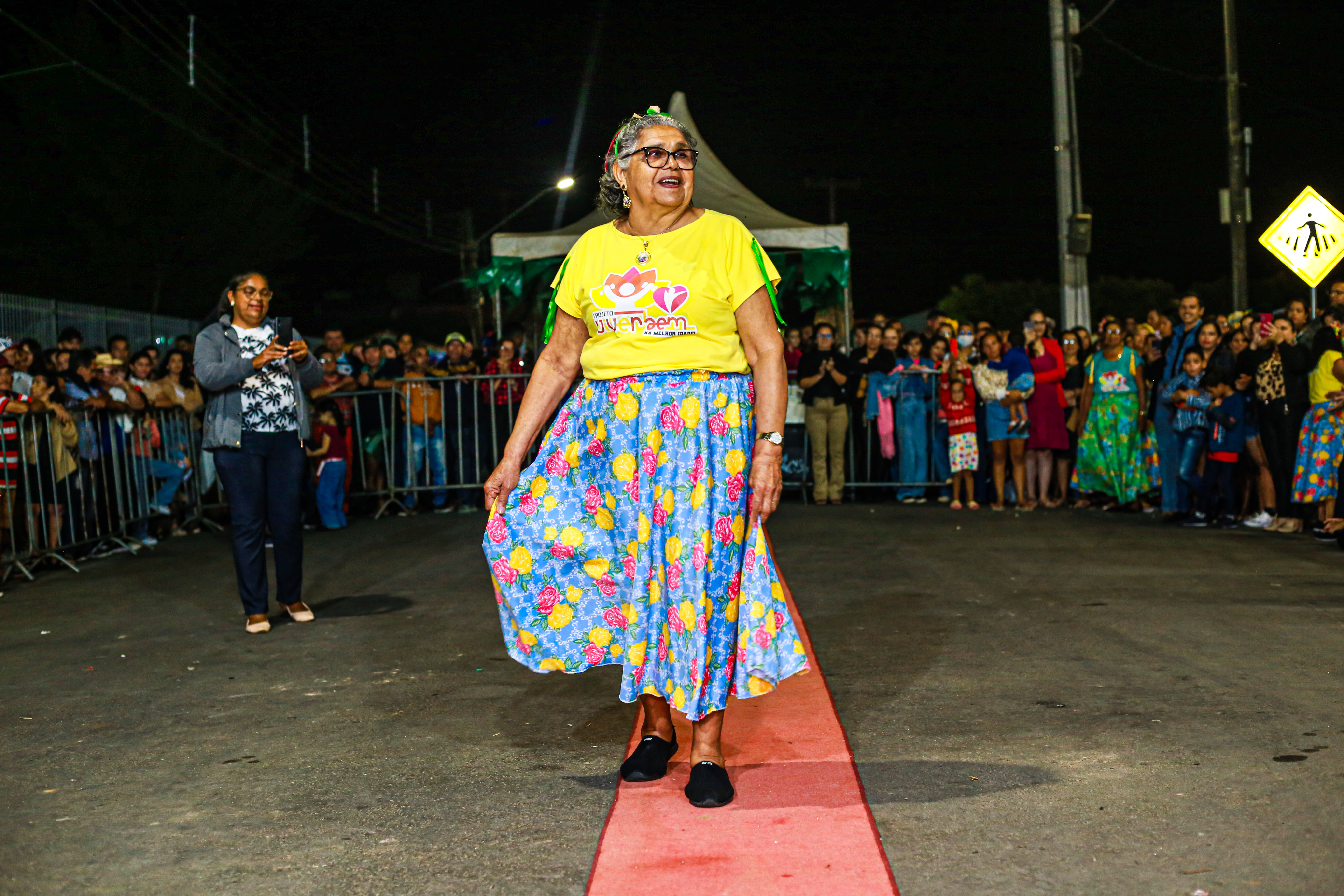 Prefeitura Municipal de Nova Floresta Realiza mais uma noite do São João de Bairros 2024 da Assistência Social