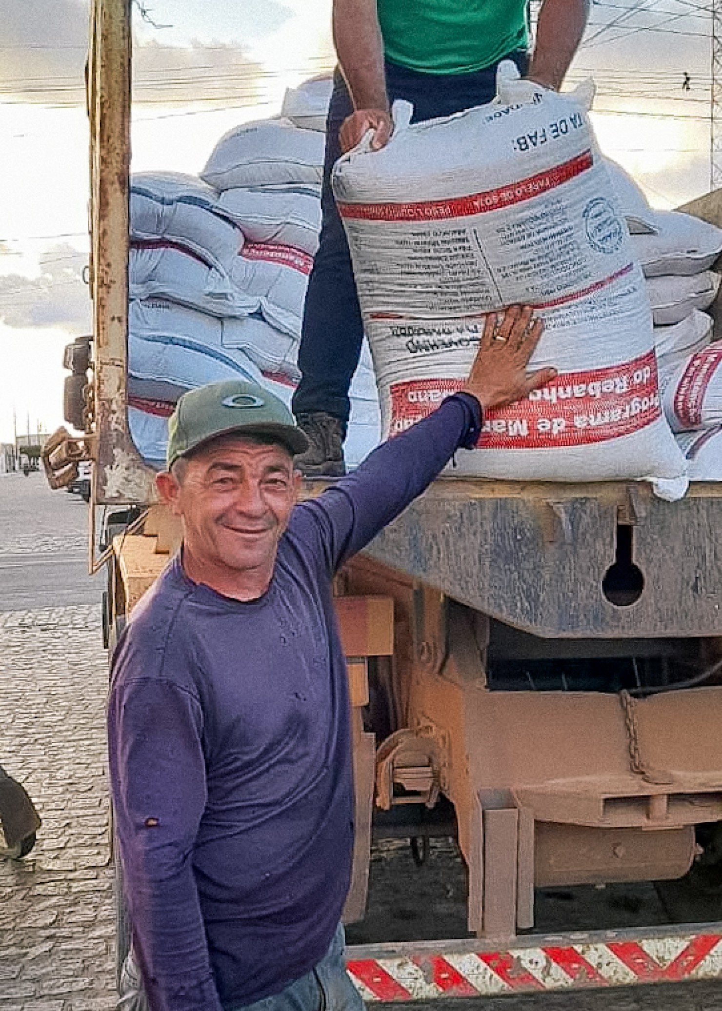 Secretaria de Agricultura e Prefeitura garantem apoio a produtores na aquisição de ração subsidiada