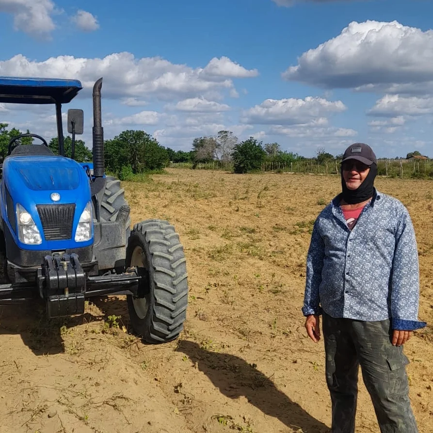 Prefeitura de Nova Floresta realiza cortes de terra na zona rural