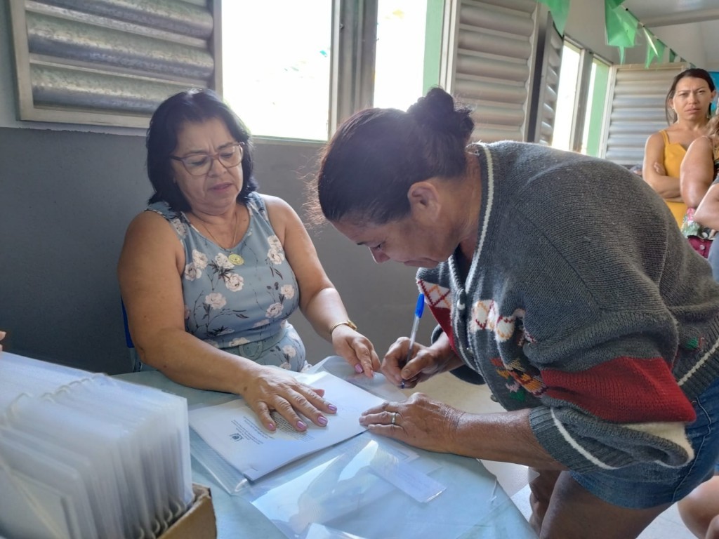 Prefeitura de Nova Floresta realiza entrega de cestas básicas nesta quarta