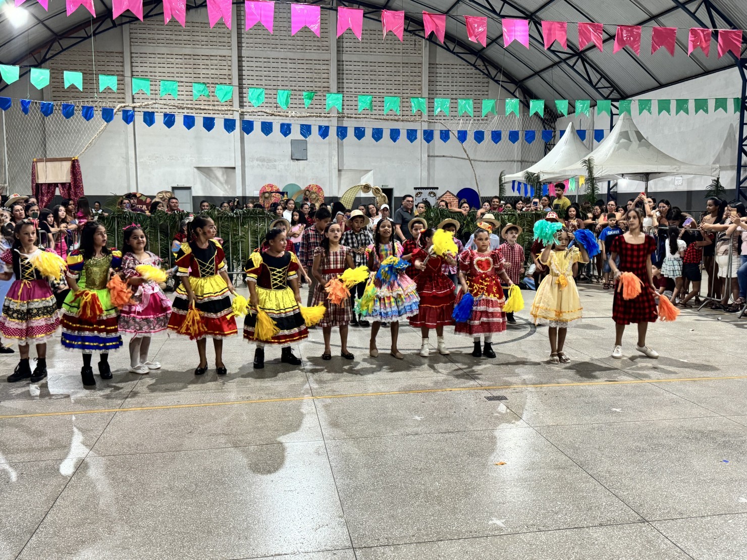 Rede Municipal celebra o São João com cultura, tradição e participação da comunidade escolar