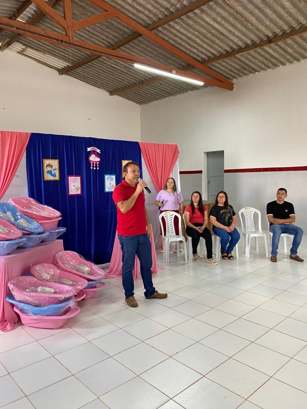Prefeitura de Nova Floresta realiza mais uma entrega de kits bebê