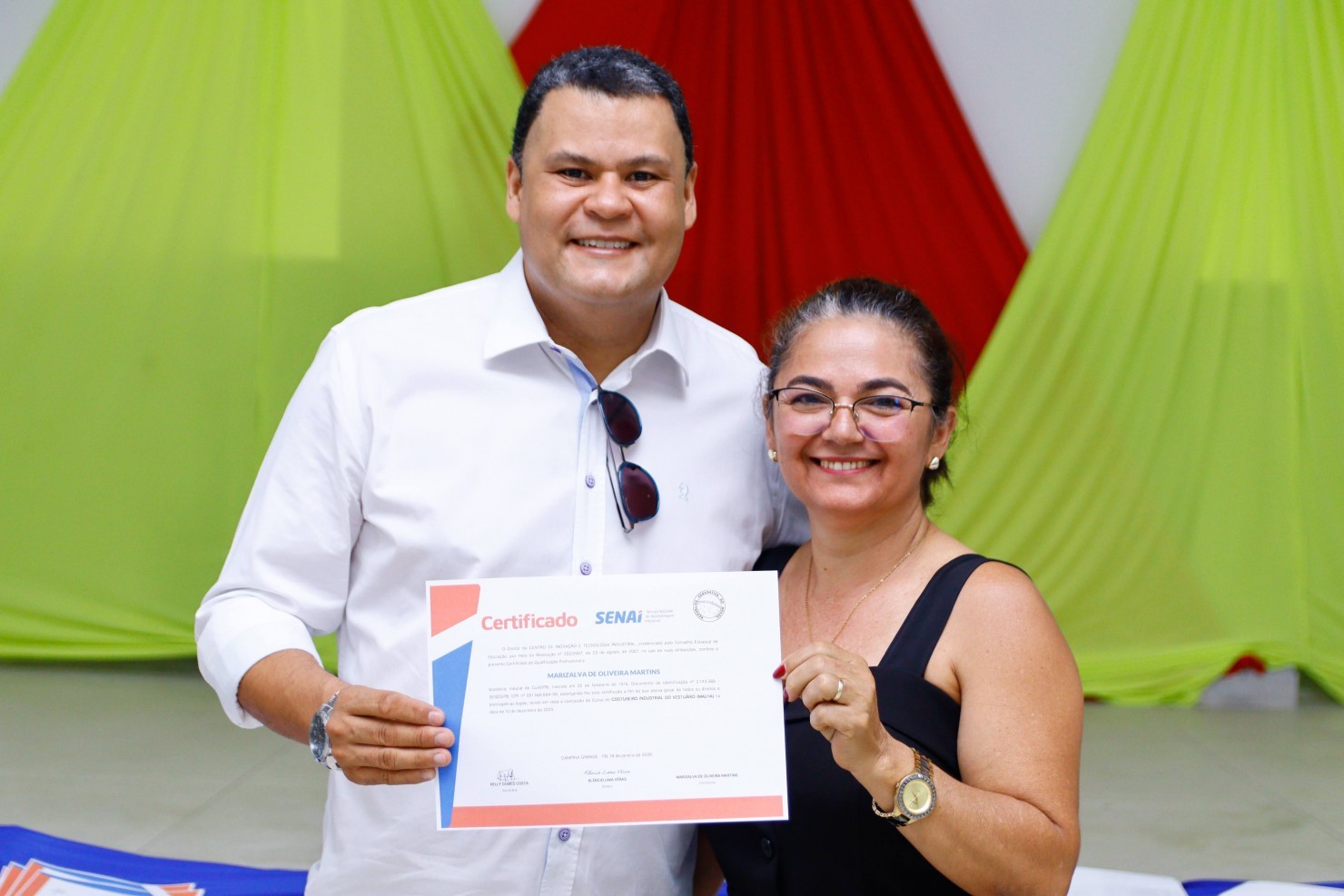 Prefeitura de Nova Floresta realiza entrega de certificados do curso de Corte e Costura Industrial em parceria com o SENAI
