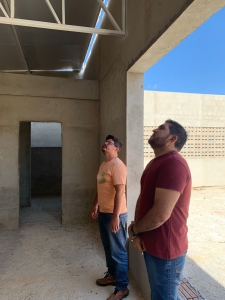 PREFEITO FAZ VISITA AS OBRAS DE CONSTRUÇÃO DA NOVA CRECHE
