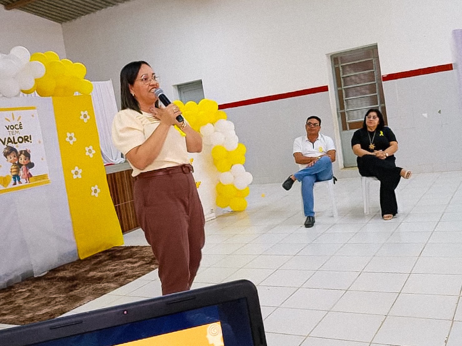 Setembro Amarelo: CRAS de Nova Floresta promove palestra e entrega de kits gestantes