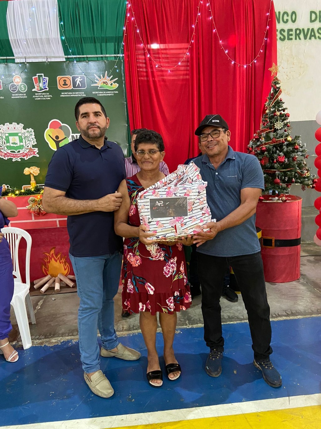 Prefeitura de Nova Floresta realiza café da manhã da confraternização dos servidores.